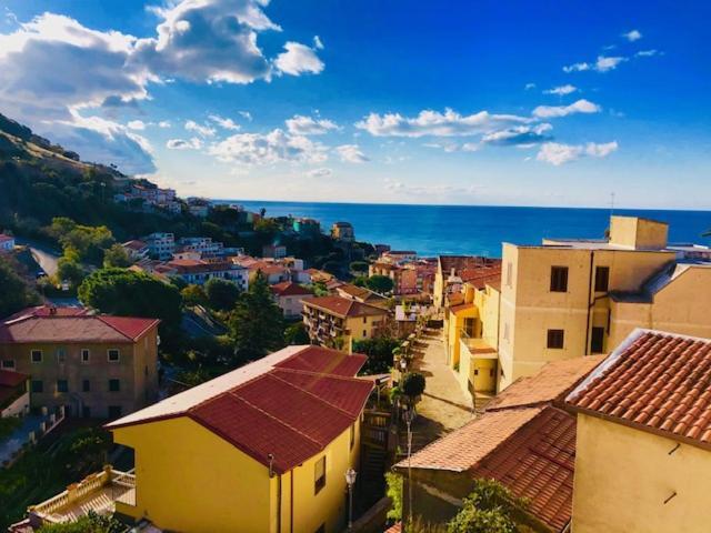 Апартаменты Casa 4 Novembre Читтаделла-дель-Капо Экстерьер фото